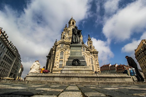 Quels conseils pour une randonnée dans les montagnes de l'Atlas, Maroc?